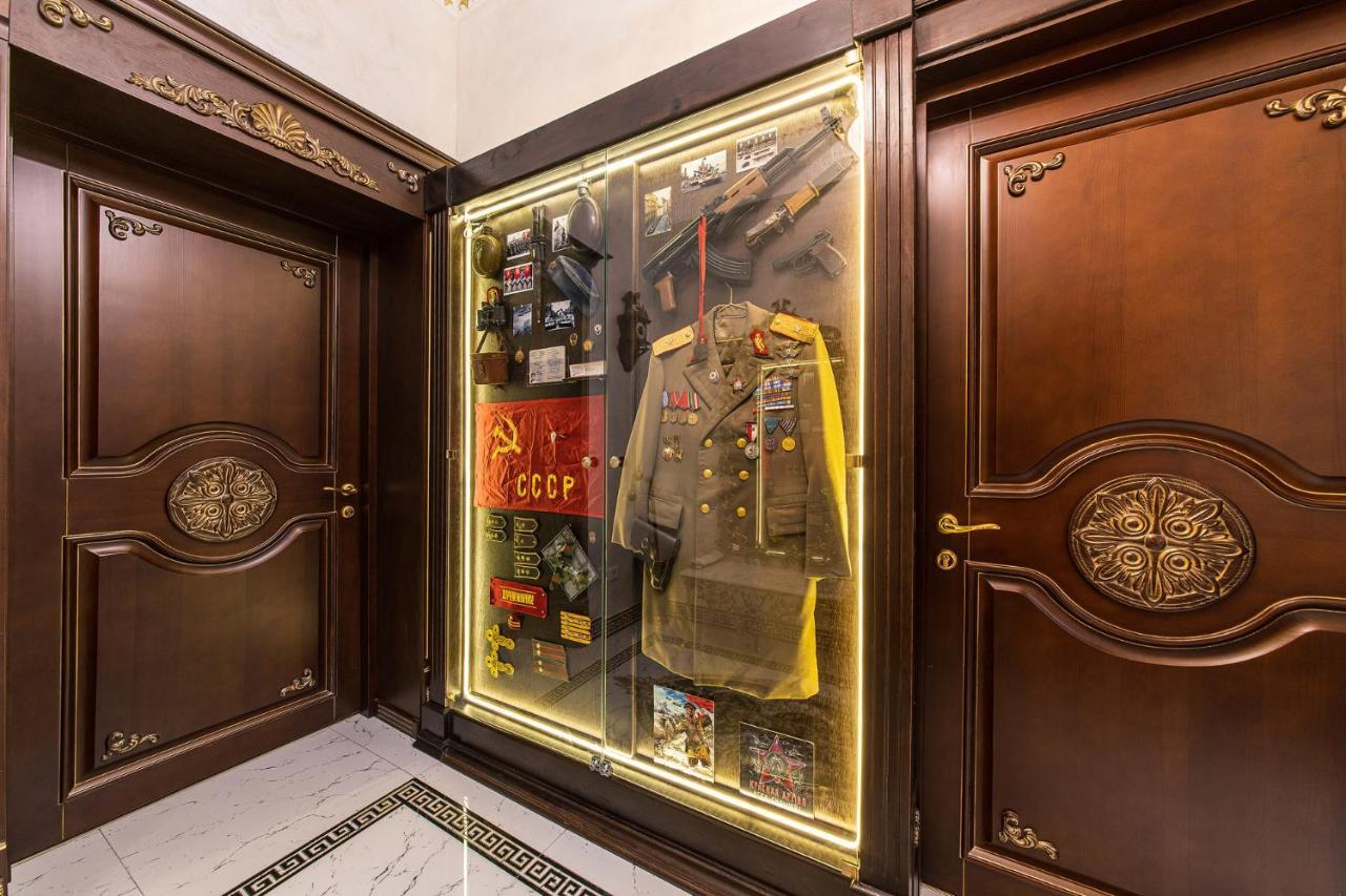 Private Museum Apartment With Antique Decor 布加勒斯特 外观 照片
